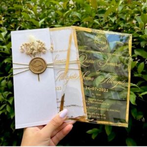 acrylic-wedding-cards-design-pakistan-pearl-white-envelope-with-customise-wax-seal